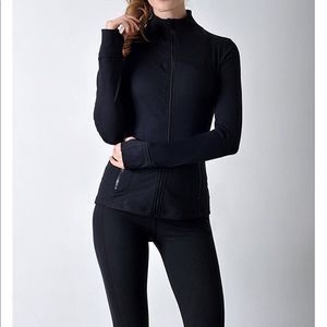 QUEENIEKE  Women's Sports Define Jacket Slim Fit